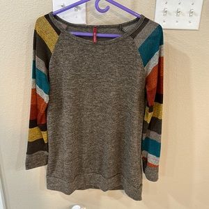 Woman’s long sleeve boutique shirt